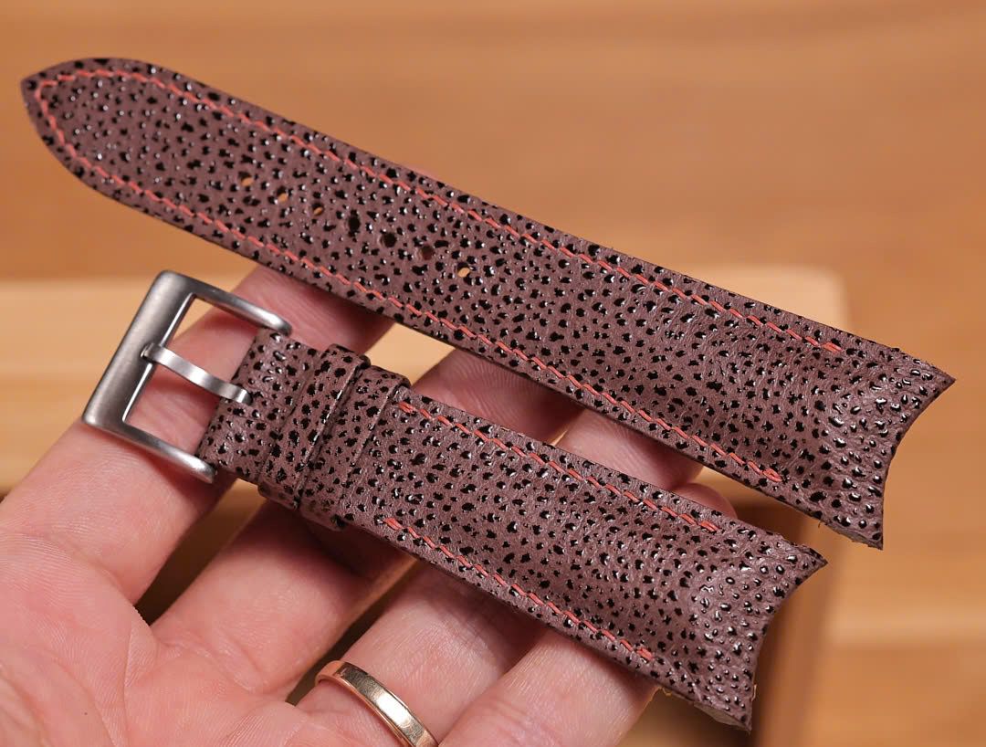 Handmade Urushi Lacquer Kiwami Leather Strap - Integrated Fit